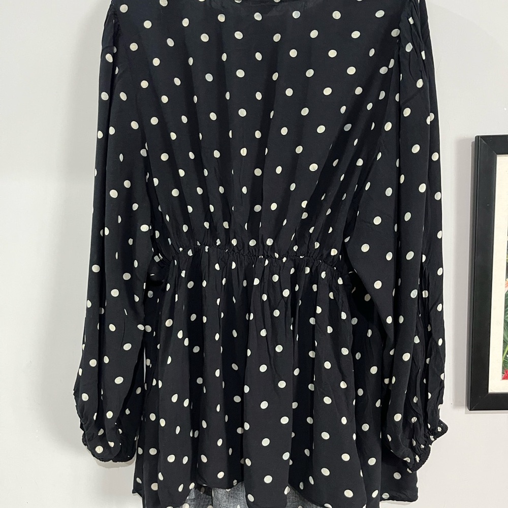 H&M wrap top - Picture 3 of 6